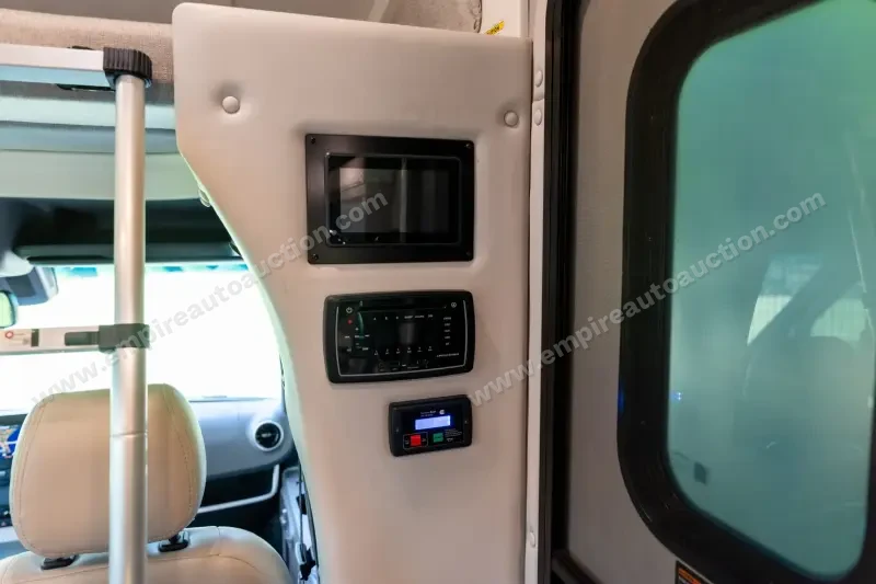 2023 Thor Motor Coach Tiburon 24FB photo 111