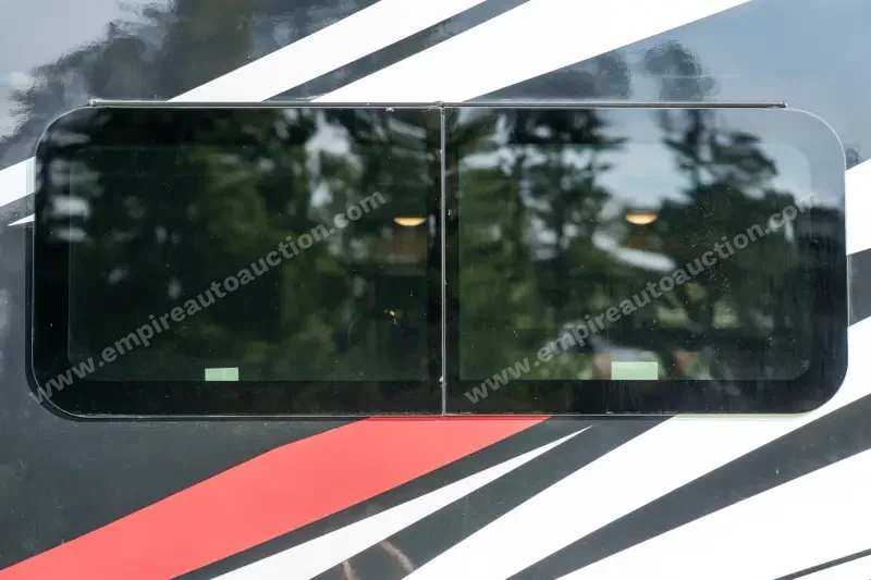 2023 Thor Motor Coach Tiburon 24FB photo 41