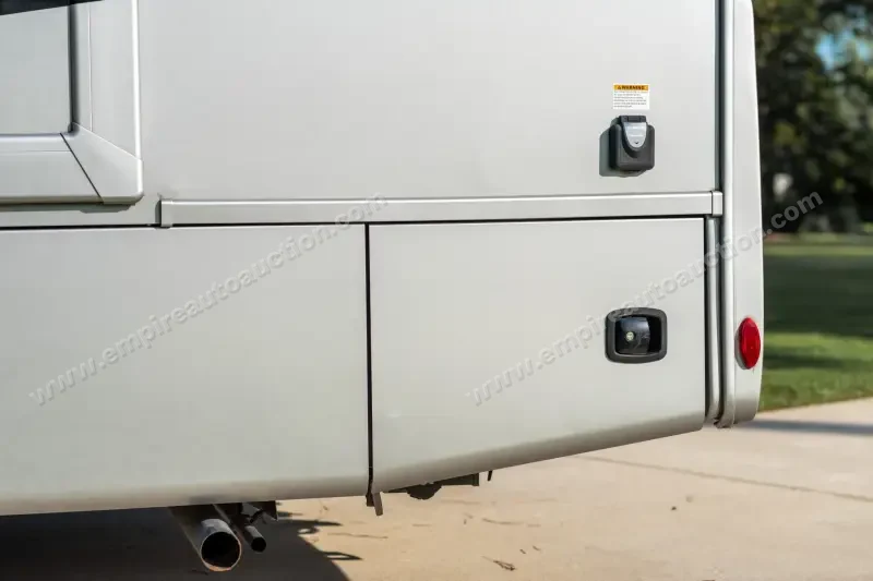 2023 Thor Motor Coach Tiburon 24FB photo 30