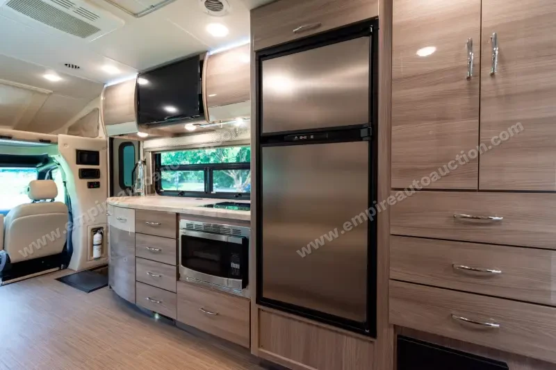 2023 Thor Motor Coach Tiburon 24FB photo 97