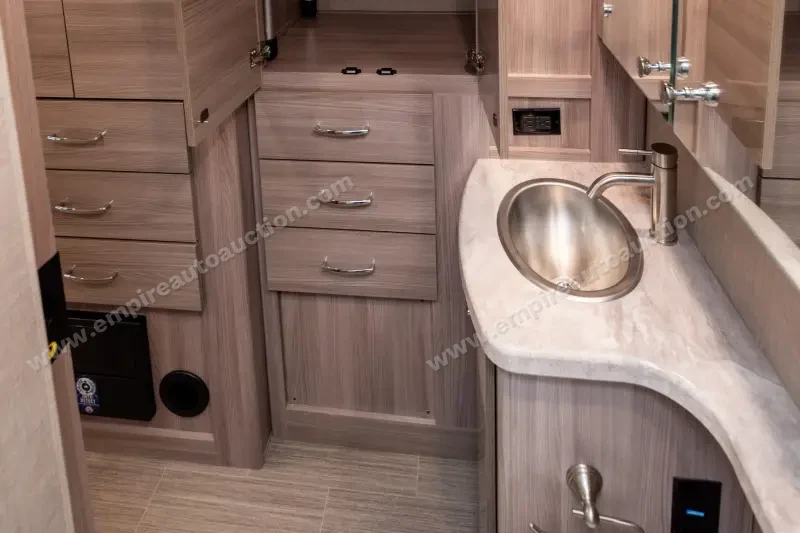 2023 Thor Motor Coach Tiburon 24FB photo 123