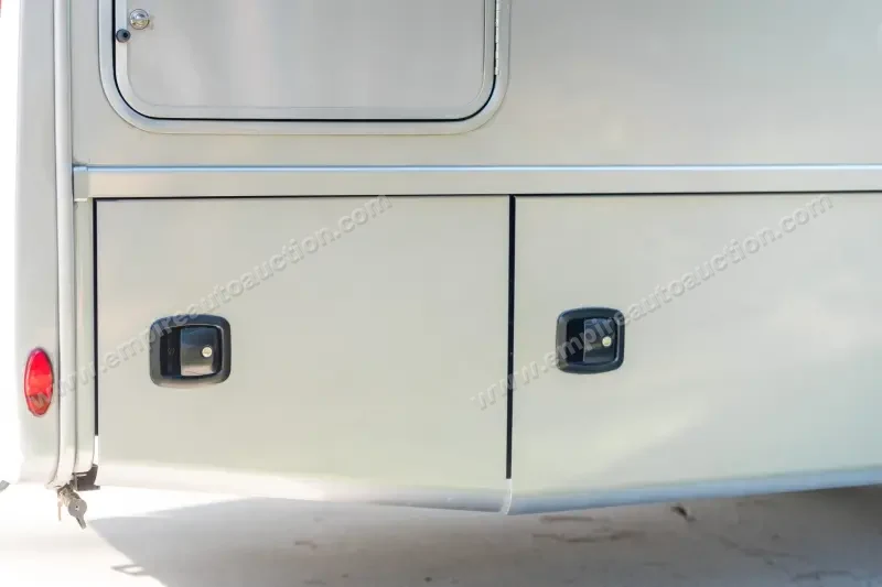 2023 Thor Motor Coach Tiburon 24FB photo 48