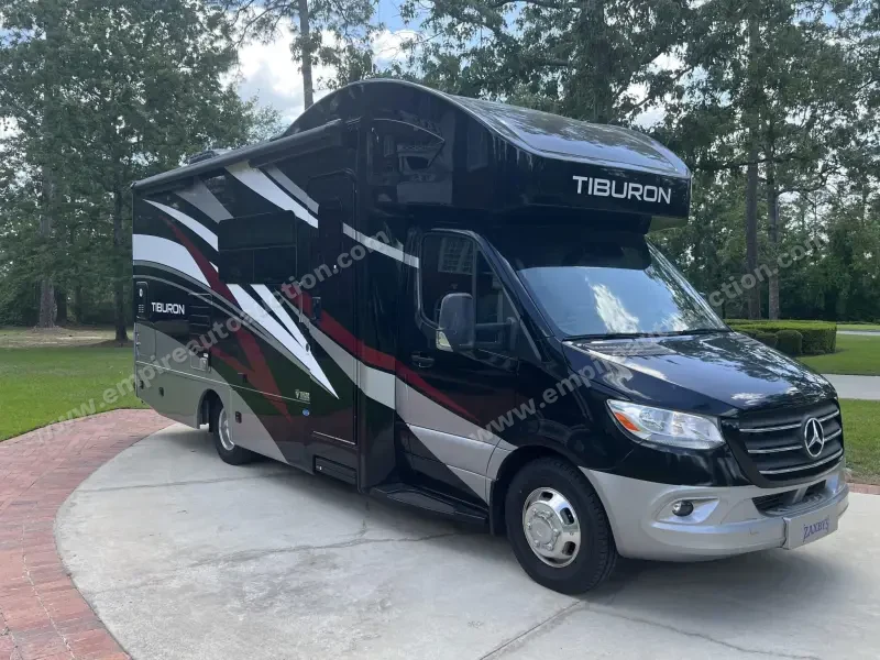 2023 Thor Motor Coach Tiburon 24FB photo 152