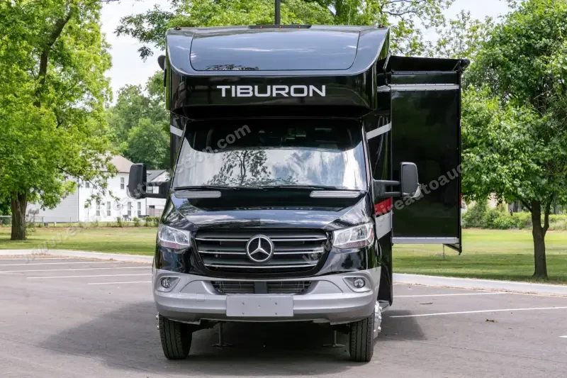 2023 Thor Motor Coach Tiburon 24FB photo 10