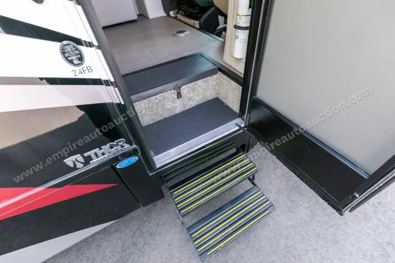 2023 Thor Motor Coach Tiburon 24FB photo 120