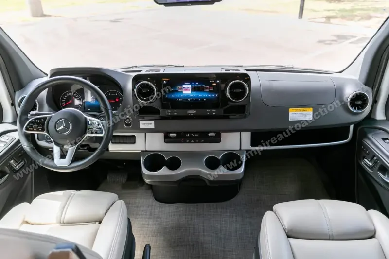 2023 Thor Motor Coach Tiburon 24FB photo 101