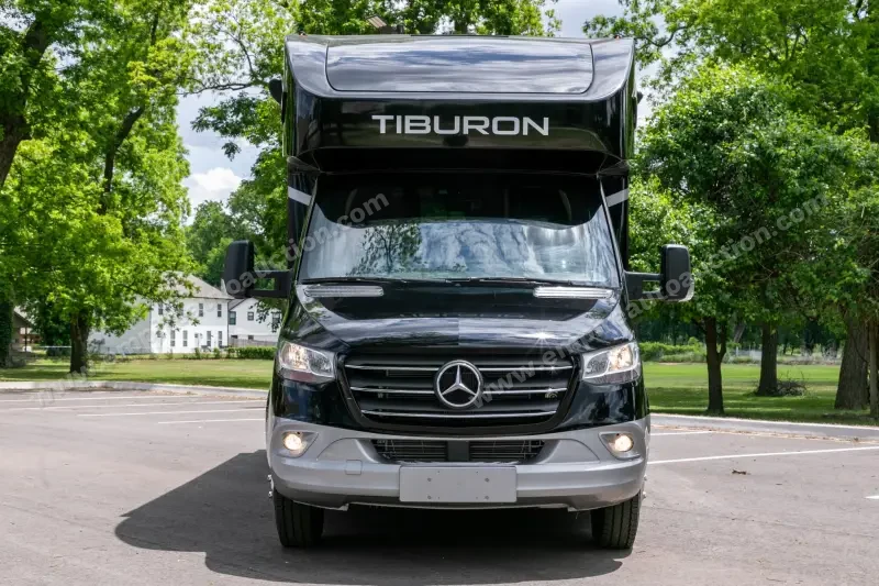 2023 Thor Motor Coach Tiburon 24FB photo 18