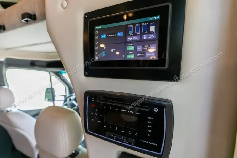 2023 Thor Motor Coach Tiburon 24FB photo 143