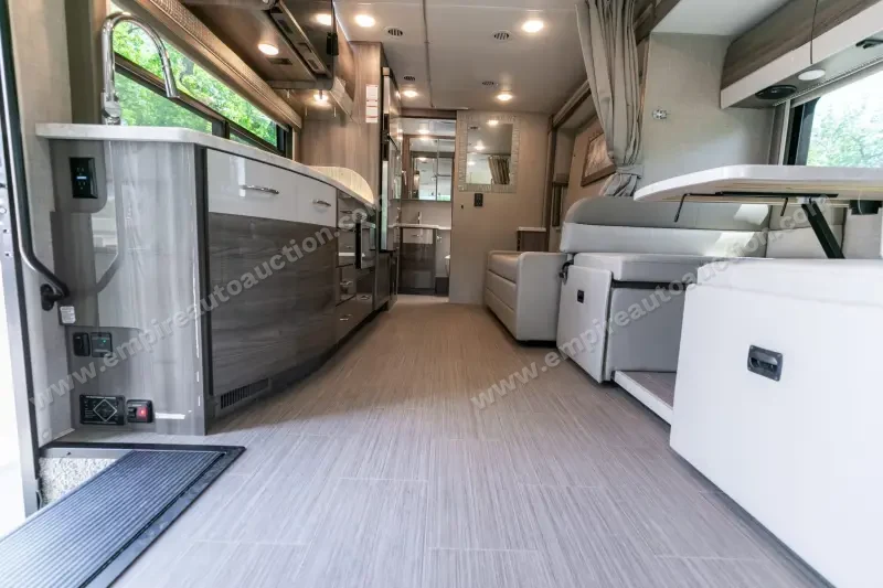 2023 Thor Motor Coach Tiburon 24FB photo 126