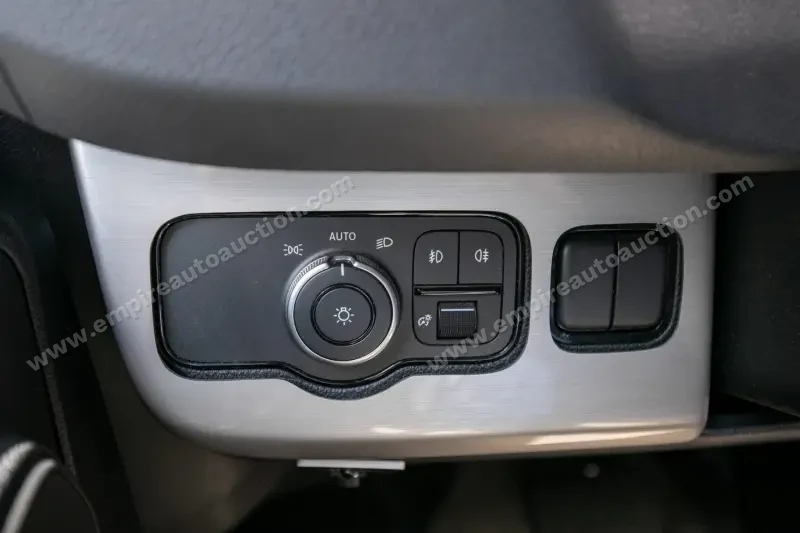 2023 Thor Motor Coach Tiburon 24FB photo 109