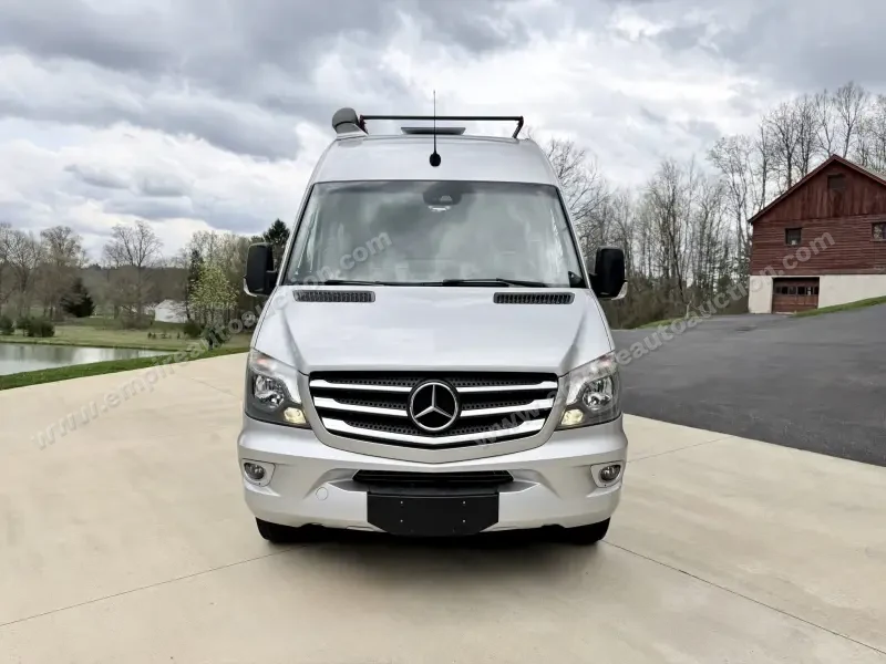 2019 Winnebago Era BM170X photo 3