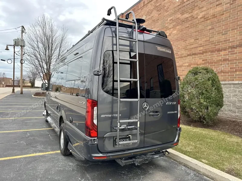 2020 Winnebago Era 3500XD photo 10