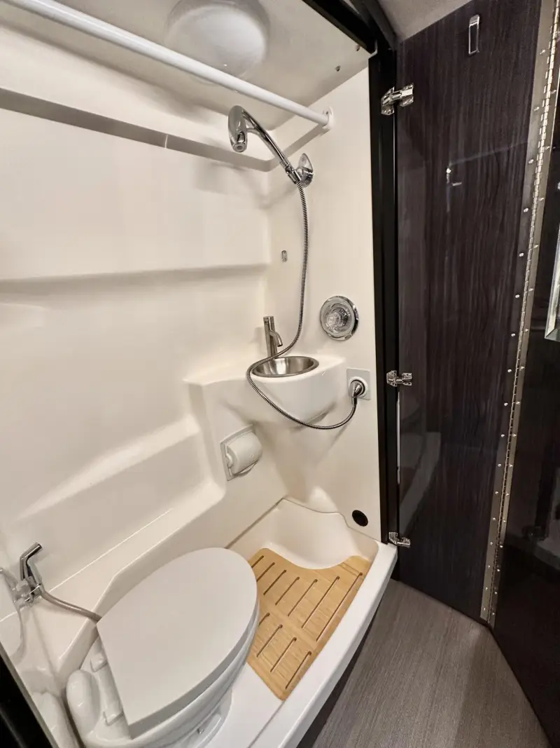 2020 Winnebago Era 3500XD photo 83