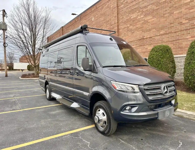 2020 Winnebago Era 3500XD photo 17