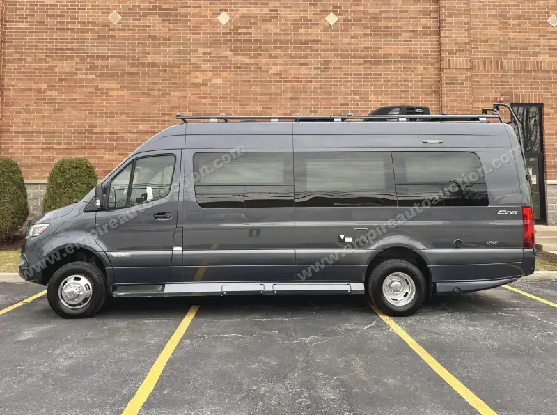 2020 Winnebago Era 3500XD photo 6