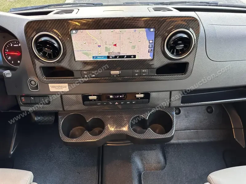 2020 Winnebago Era 3500XD photo 55