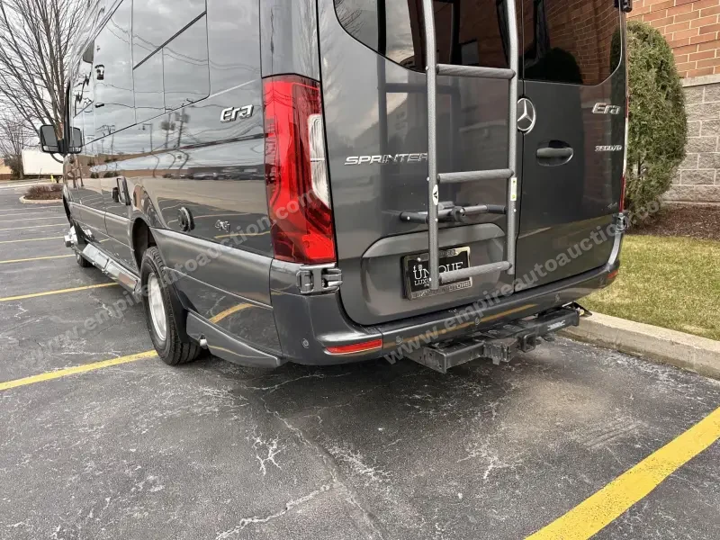 2020 Winnebago Era 3500XD photo 26