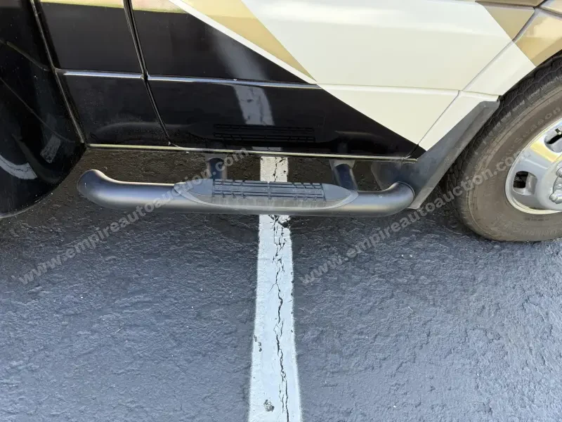 2019 Entegra Qwest 24K photo 23