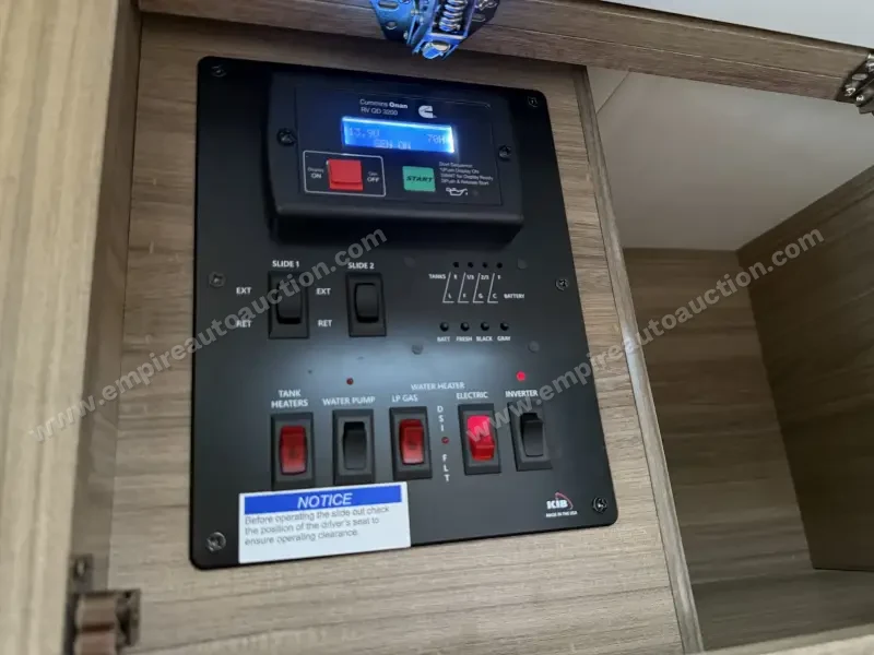 2019 Entegra Qwest 24K photo 82