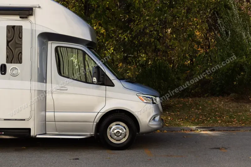 2022 Tiffin Motorhomes Wayfarer 25 photo 17