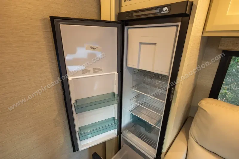 2022 Tiffin Motorhomes Wayfarer 25 photo 104