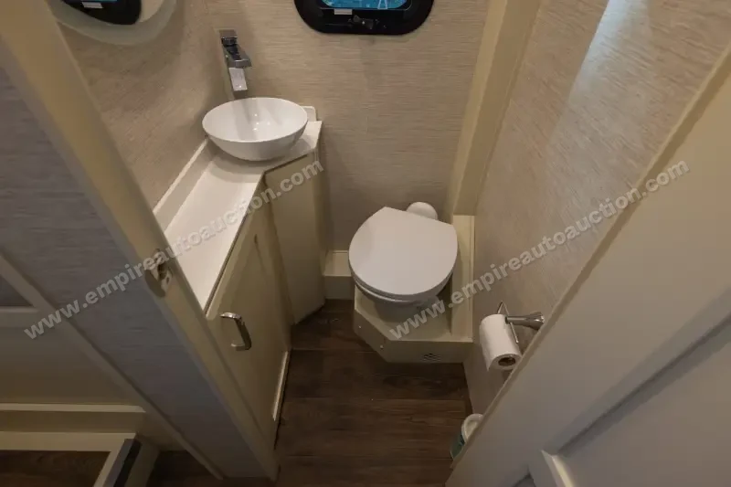 2022 Tiffin Motorhomes Wayfarer 25 photo 115