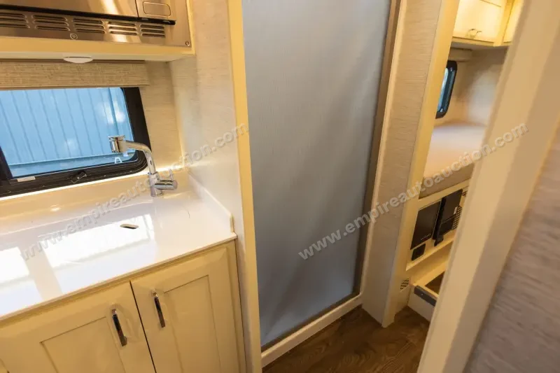 2022 Tiffin Motorhomes Wayfarer 25 photo 111