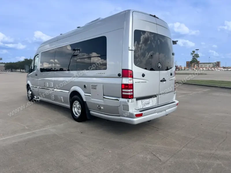 2016 Airstream Interstate EXT Grand Tour Series photo 2