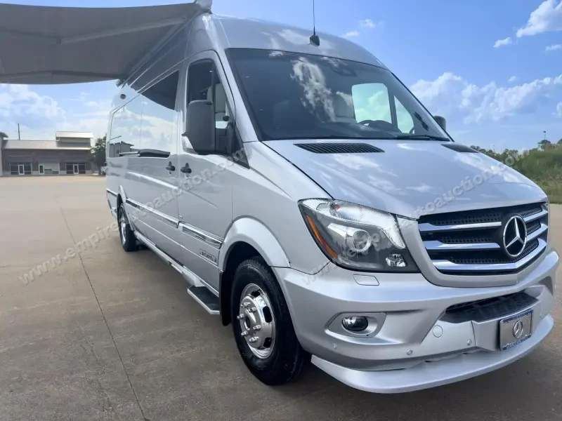 2016 Airstream Interstate EXT Grand Tour Series photo 13