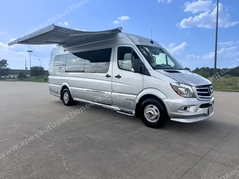 2016 Airstream Interstate EXT Grand Tour Series photo 1