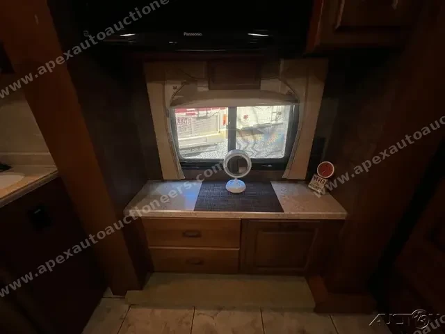 2011 Tiffin Allegro Red 36QSA photo 39