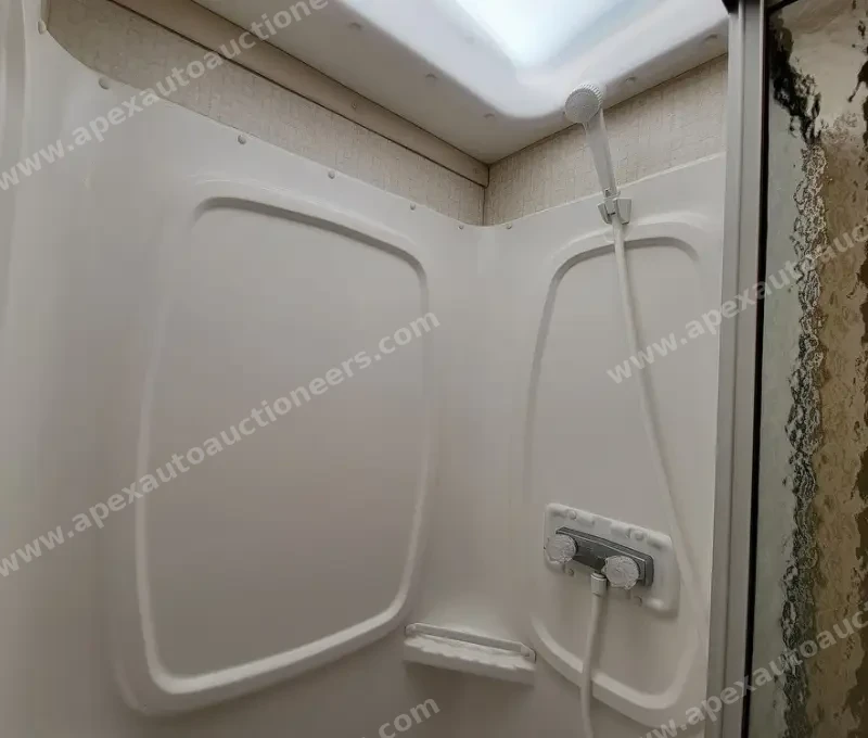 2017 Winnebago Minnie Winnie 22R photo 16