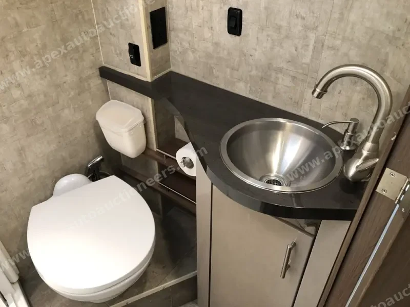 2015 Winnebago View Profile 24V photo 13