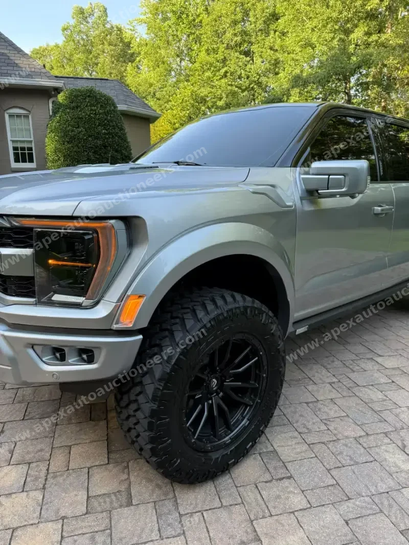 2021 Ford F150 SuperCrew Cab Raptor photo 10